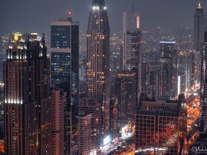 Dubai bei Nacht